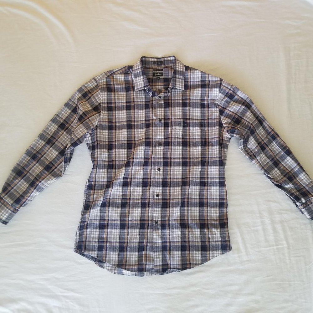 Neiman Marcus Trim Fit Button-Up Dress Shirt